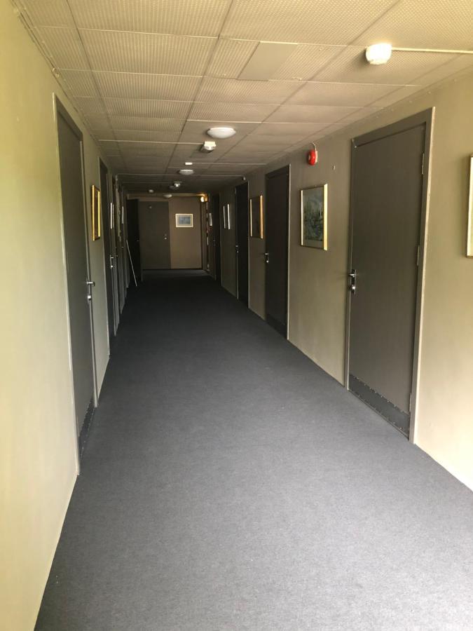 Lovisenlund Hostel Ovrebo Buitenkant foto