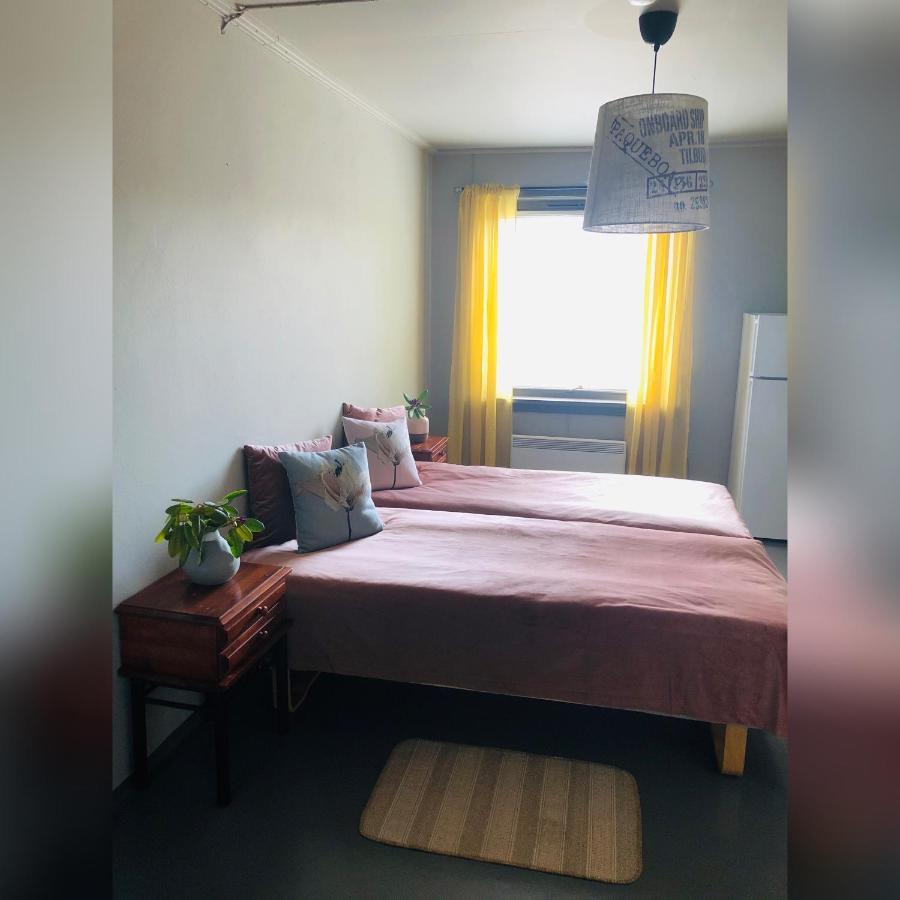 Lovisenlund Hostel Ovrebo Buitenkant foto