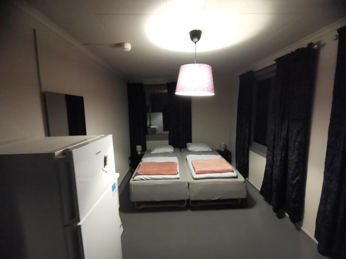 Lovisenlund Hostel Ovrebo Buitenkant foto