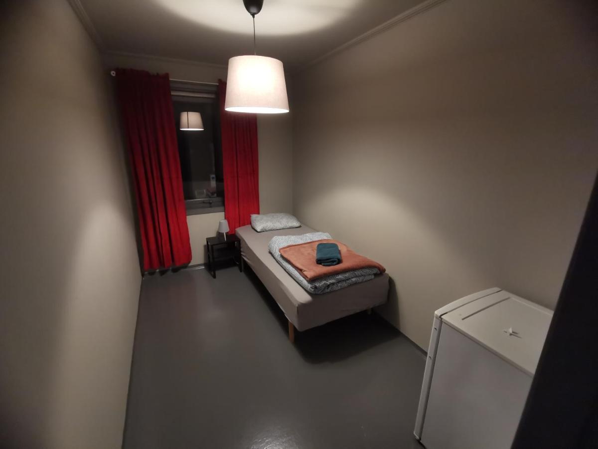 Lovisenlund Hostel Ovrebo Buitenkant foto
