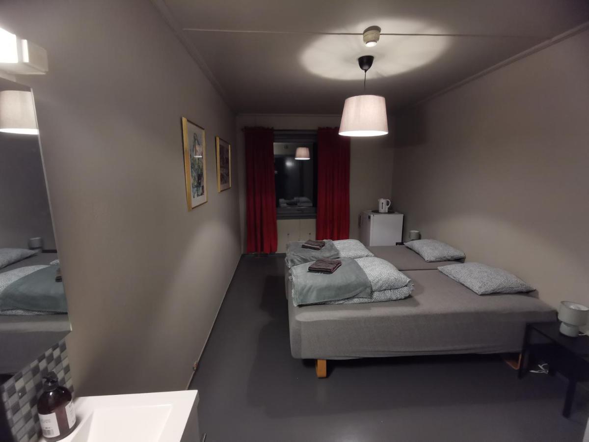 Lovisenlund Hostel Ovrebo Buitenkant foto