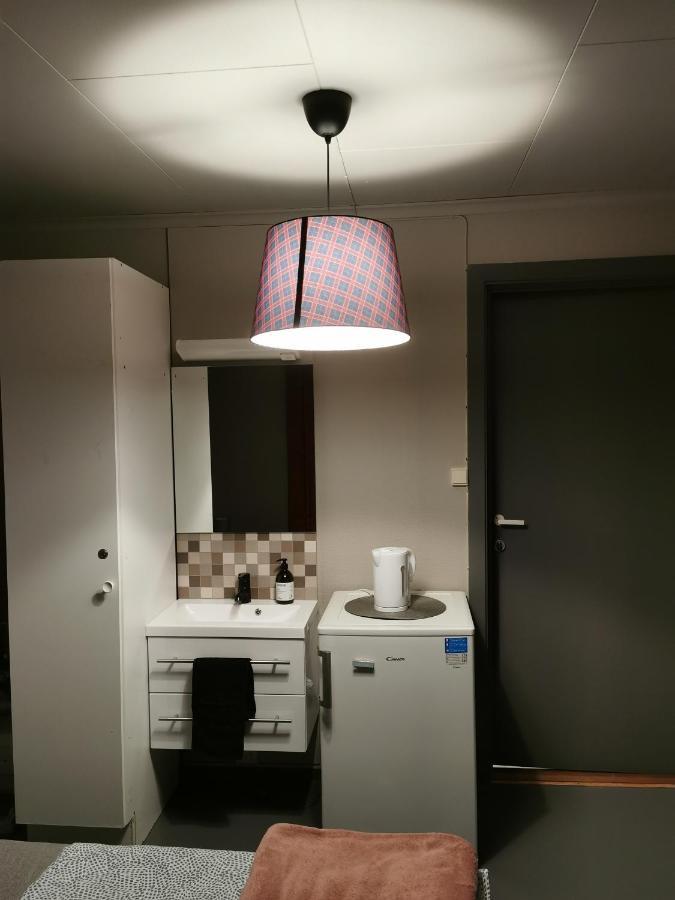 Lovisenlund Hostel Ovrebo Buitenkant foto