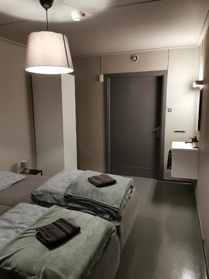 Lovisenlund Hostel Ovrebo Buitenkant foto