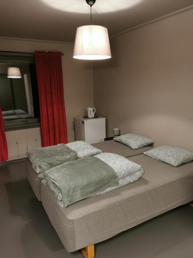Lovisenlund Hostel Ovrebo Buitenkant foto