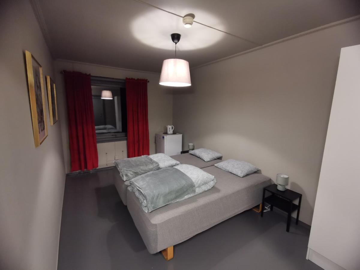 Lovisenlund Hostel Ovrebo Buitenkant foto